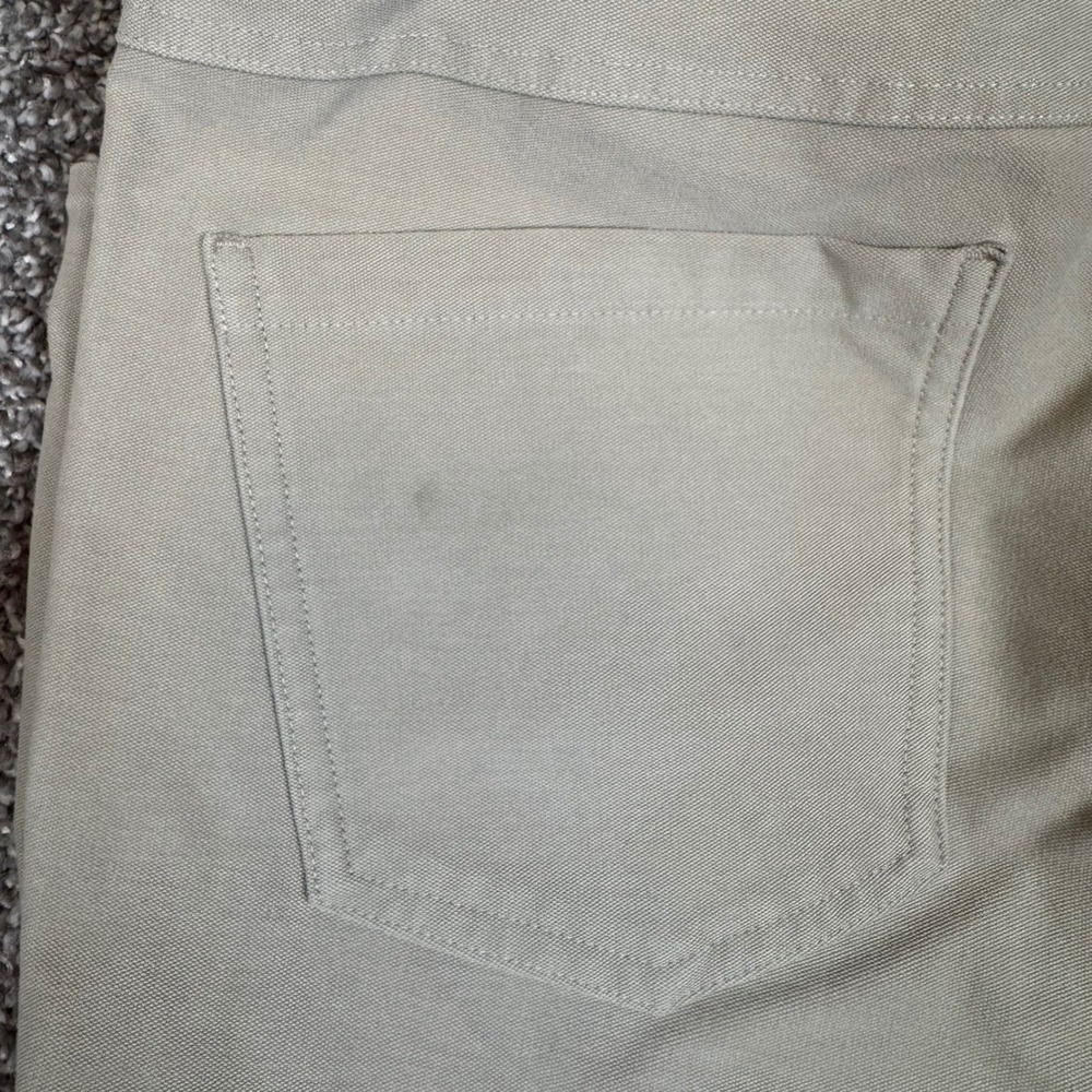 Lululemon ABC Pant Slim 32 Utilitech Khaki Tan Mens LM5ABNS Technical Trousers - Picture 10 of 11